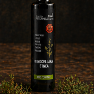 Condimento a base di Olio Extravergine di Oliva con essenze di Timo – Rosmarino – Basilico – Peperoncino – Lavanda